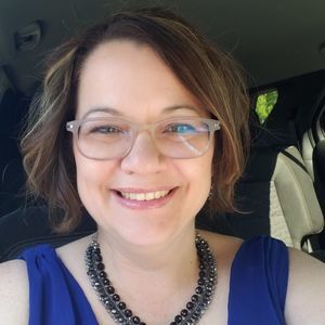 Meet your Posher, Stacy